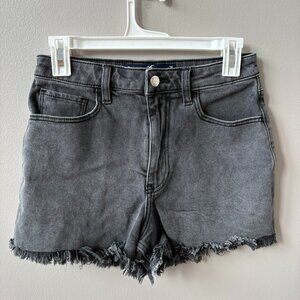 Hollister faded black jean short, size 3/w26